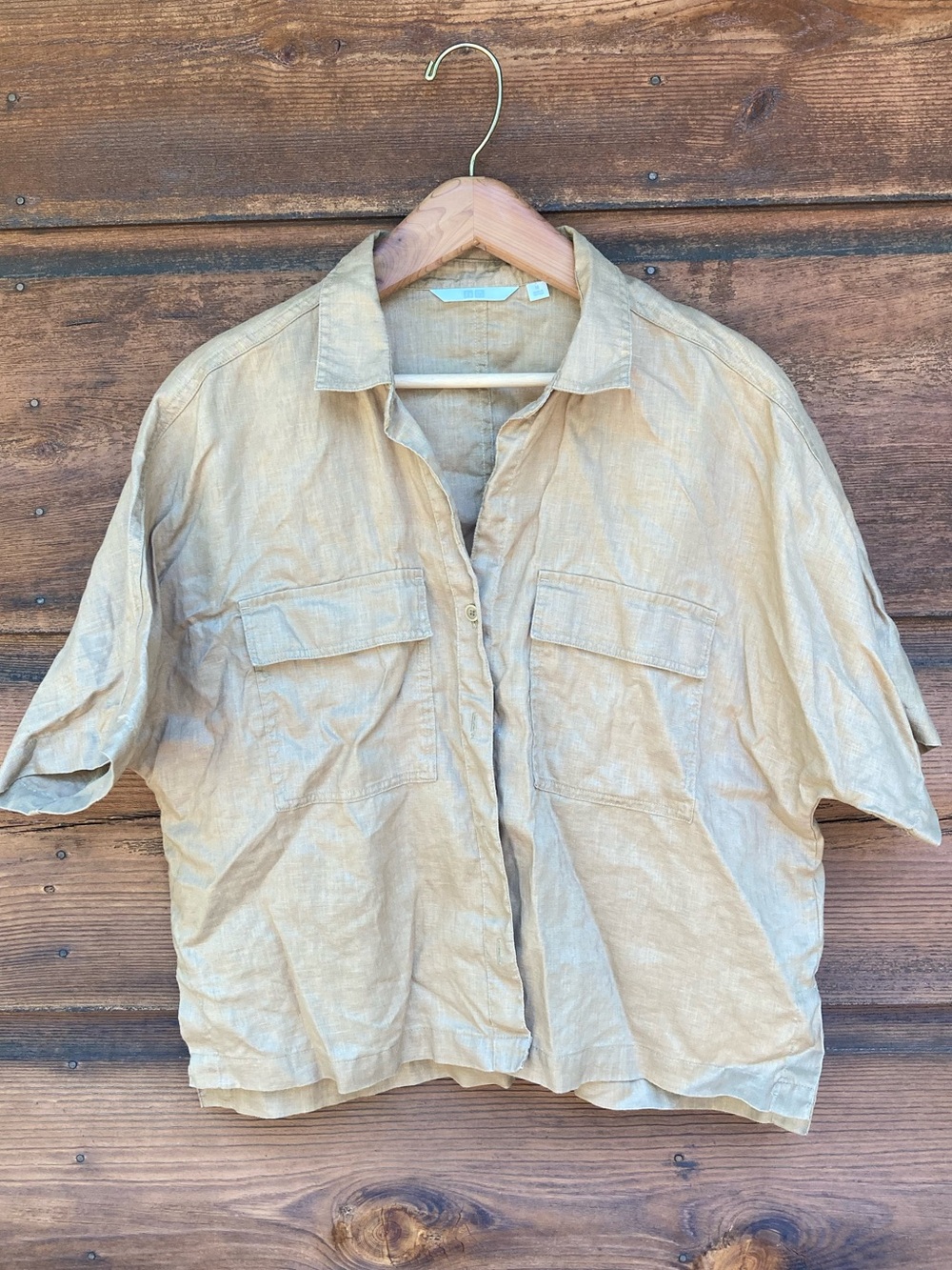 UNIQLO Linen Collared Shirt